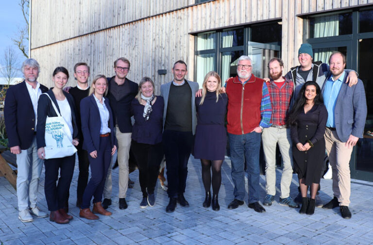 Hochschule Flensburg: Kompass bietet Orientierung auf dem Weg zu mehr Nachhaltigkeit